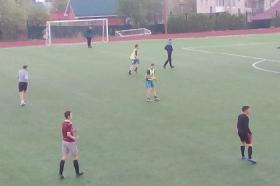 На центральном стадионе состоялся мини-футбол среди воспитанников КМЖ