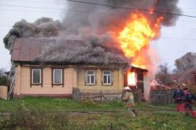 В Красноуфимске сгорел частный жилой дом